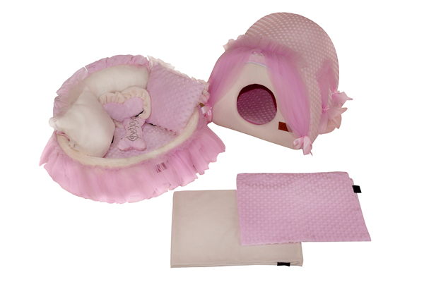 Manufacturer Wholesale Baby Pink and Cream Princess Pet Bedding with Romantic Tulle Skirt Pet Bed House Couch Sofa for Princess Dog Cat Rabbit Designer Pet Bedding With Pillows Toys Blankets