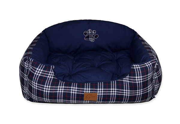 Factory Direct Designer Pet Bed in Gray Navy England Blue Yarn Dyed Tartan Plaid Cotton Prince Dog Bed Cat Sofa Custom Handmade Cushion Puppy House Pet Birthday Gift With Paw Shape Applique Embroidery