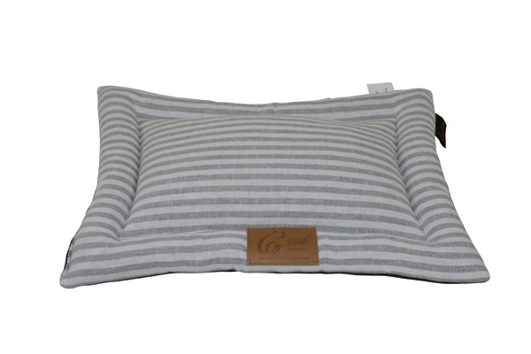 Hot Sale Washable Cotton and Linen Blended Grey Natural Striped Pet Bed Sofa Large Dog Mat Cushion Quilted Cat Mattress Pad Indoor Floor Cushion for Wholesale