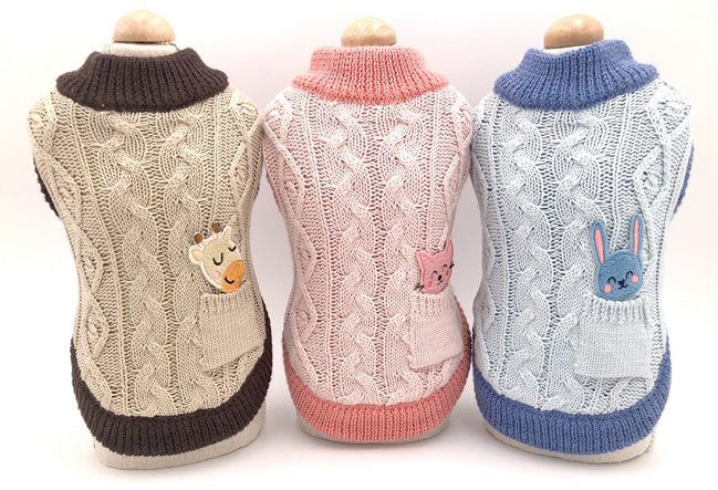 High Quality Pet Clothes Hand Knitted Dog Sweater Lovely Cotton Clothing Winter Warm Pet Apparel Designer Double Layer Pet Coat