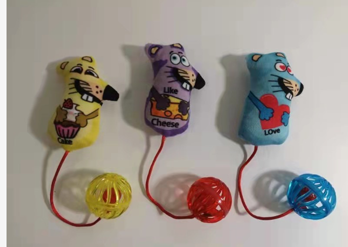 Manufacturer OEM ODM Durable Cute Pet Toys Interactive Cat Toys with Playing Balls and Natural Catnips for Wholesale